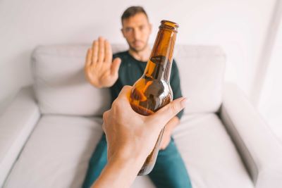 Come Smettere di Bere Alcool
